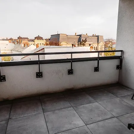 Ah Radnica Iv Free Parking * コシツェ